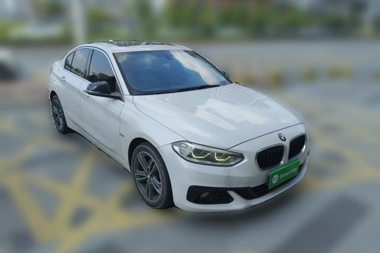 Used BMW 1 Series 2017 118i Sport Edition Front Right 45 Deg