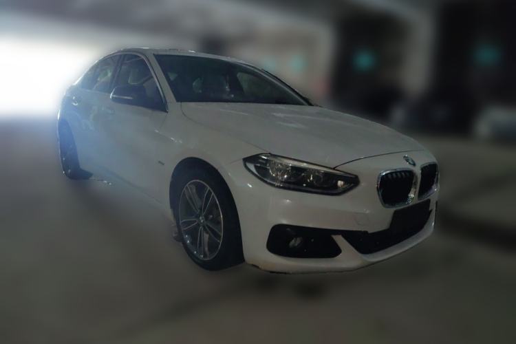 Used BMW 1 Series 2017 118i Sport Edition Front Right 45 Deg