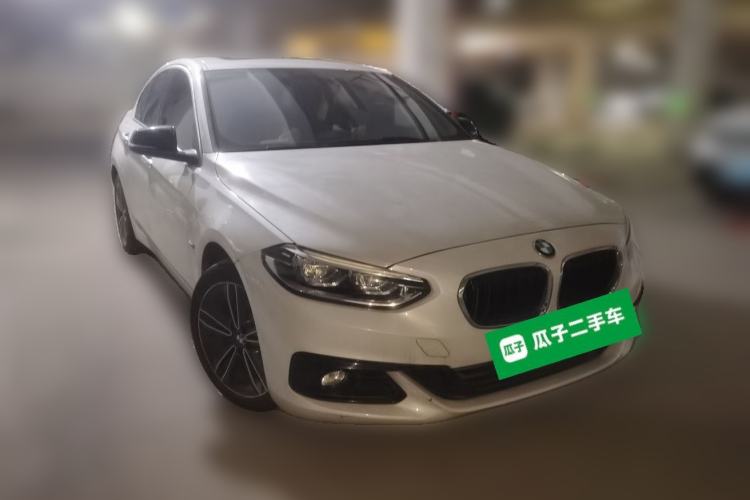 Used BMW 1 Series 2017 118i Sport Edition Front Right 45 Deg