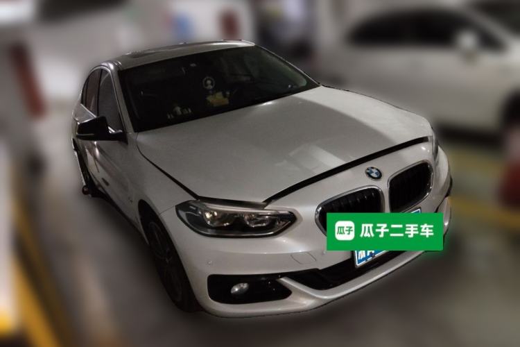 Used BMW 1 Series 2017 118i Sport Edition Front Right 45 Deg