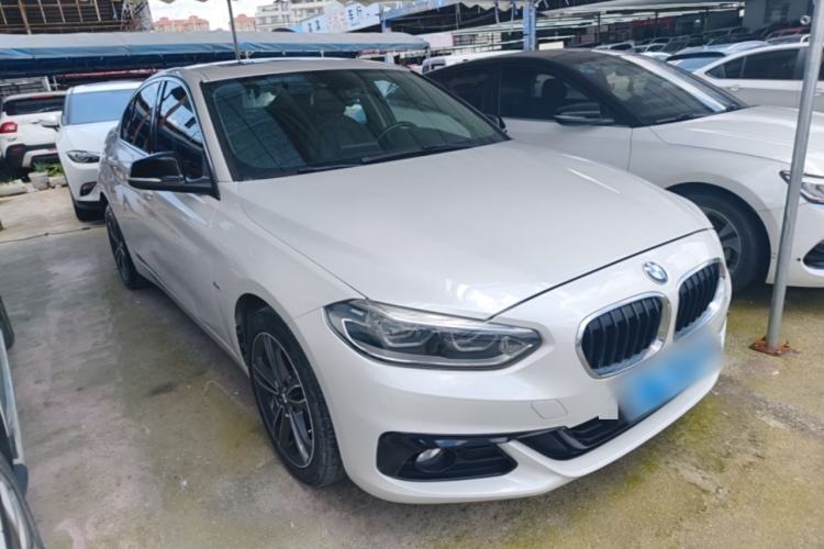Used BMW 1 Series 2017 118i Sport Edition Front Right 45 Deg