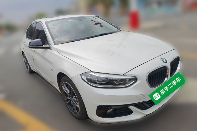 Used BMW 1 Series 2017 118i Sport Edition Front Right 45 Deg