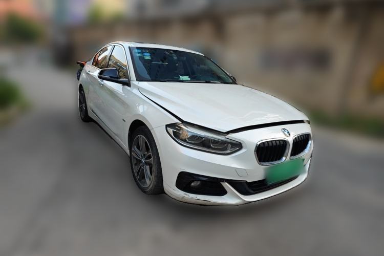 Used BMW 1 Series 2017 118i Sport Edition Front Right 45 Deg
