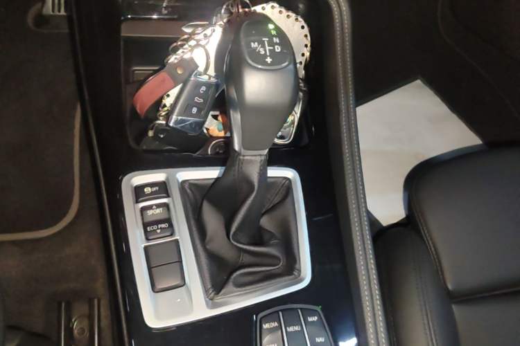 Used BMW 1 Series 2017 118i Design Package Model Gear Lever