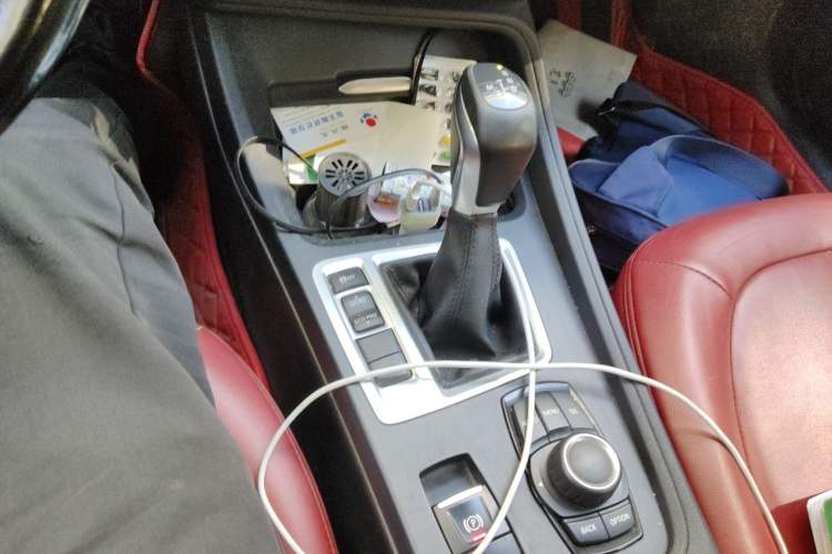 Used BMW 1 Series 2017 118i Fashion Model Gear Lever
