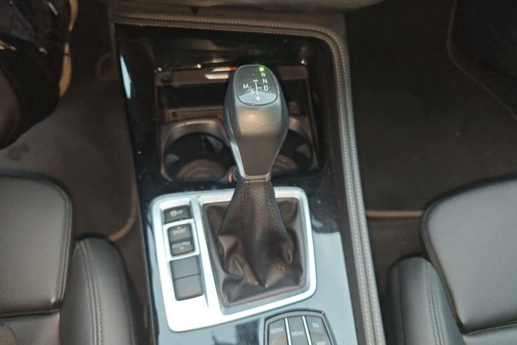Used BMW 1 Series 2017 118i Sport Edition Gear Lever