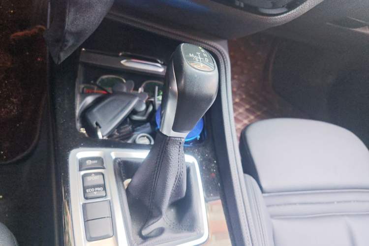 Used BMW 1 Series 2017 118i Sport Edition Gear Lever