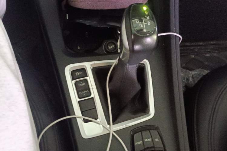 Used BMW 1 Series 2017 118i Fashion Model Gear Lever