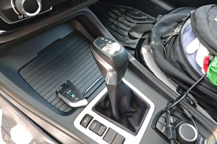 Used BMW 1 Series 2017 118i Fashion Model Gear Lever