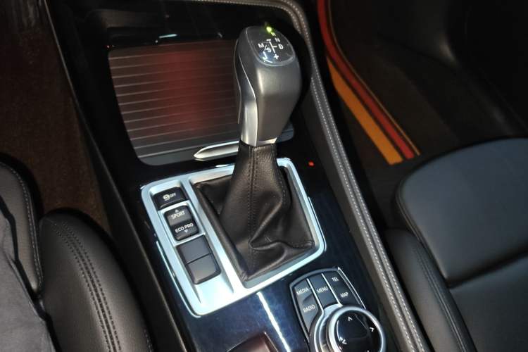 Used BMW 1 Series 2017 118i Design Package Model Gear Lever