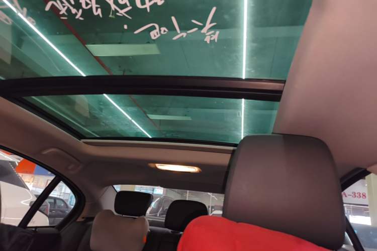 Used BMW 1 Series 2017 120i Design Package Model Headliner