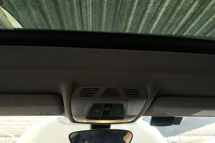 Used BMW 1 Series 2017 118i Sport Edition Headliner
