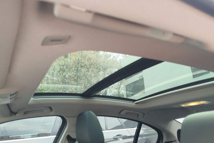 Used BMW 1 Series 2017 118i Sport Edition Headliner