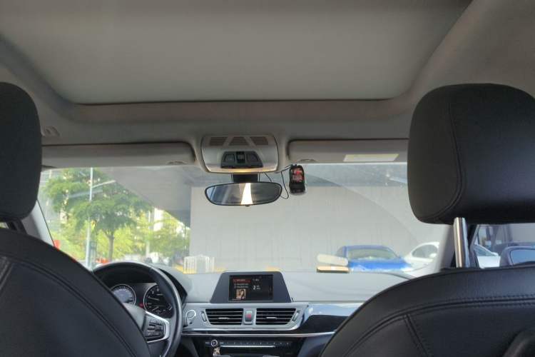 Used BMW 1 Series 2017 118i Sport Edition Headliner