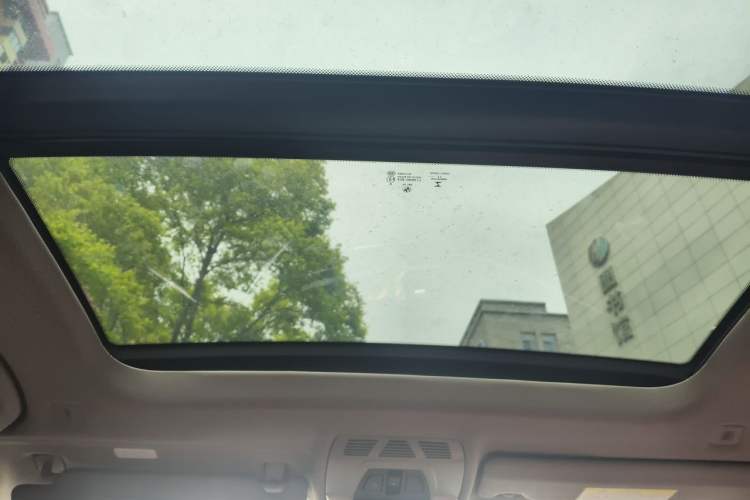 Used BMW 1 Series 2017 118i Sport Edition Headliner
