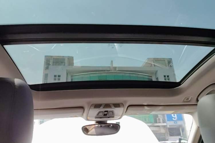 Used BMW 1 Series 2017 120i Design Package Model Headliner