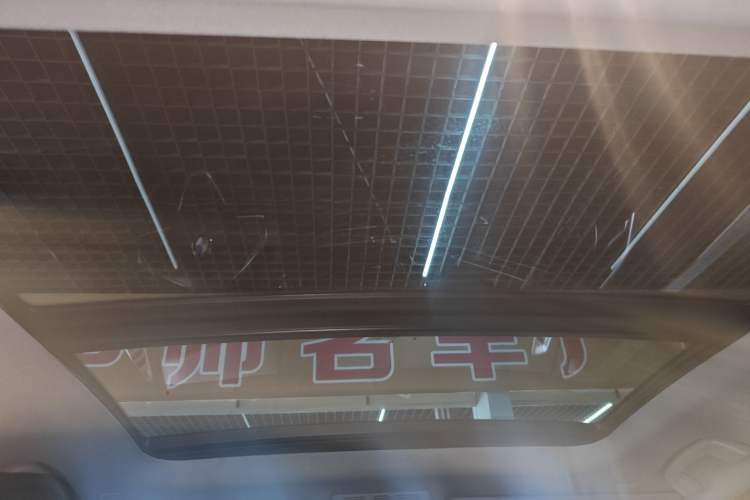 Used BMW 1 Series 2017 118i Design Package Model Headliner