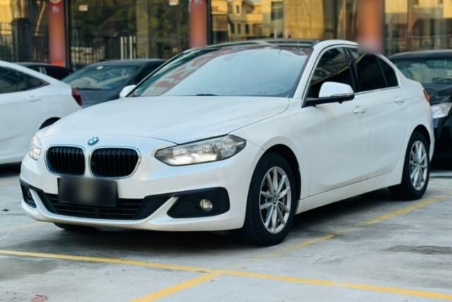 Used BMW 1 Series 2017 118i Fashion Model