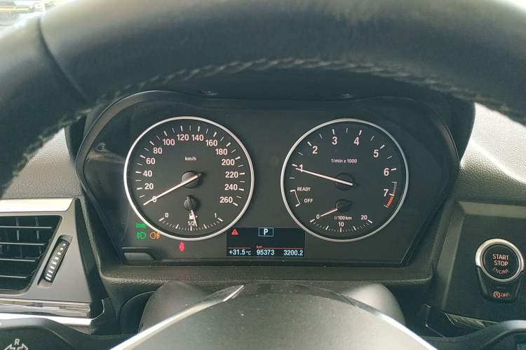 Used BMW 1 Series 2017 118i Sport Edition Instrument Cluster