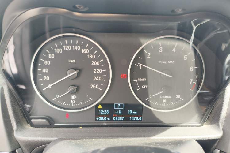 Used BMW 1 Series 2017 118i Sport Edition Instrument Cluster
