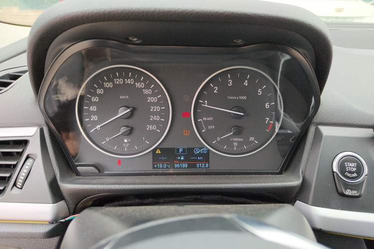 Used BMW 1 Series 2017 118i Fashion Model Instrument Cluster