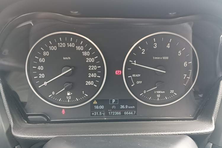 Used BMW 1 Series 2017 118i Sport Edition Instrument Cluster