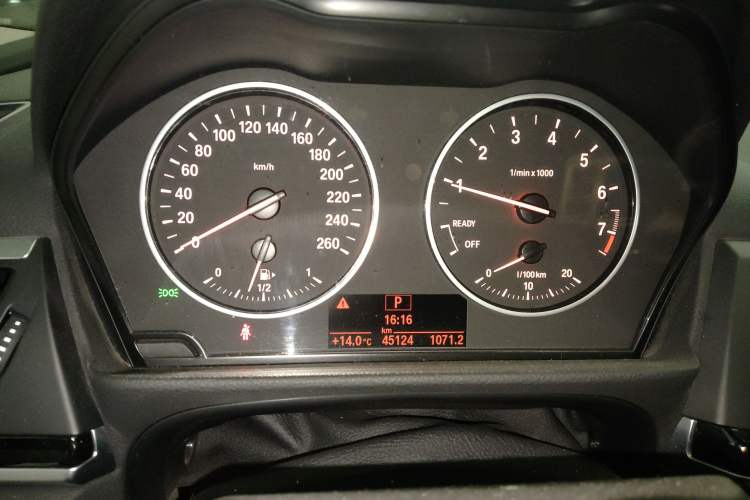Used BMW 1 Series 2017 118i Sport Edition Instrument Cluster