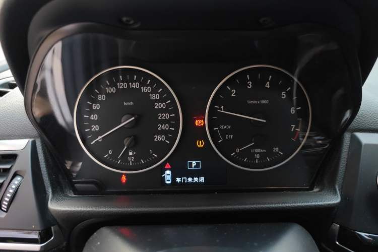 Used BMW 1 Series 2017 118i Sport Edition Instrument Cluster