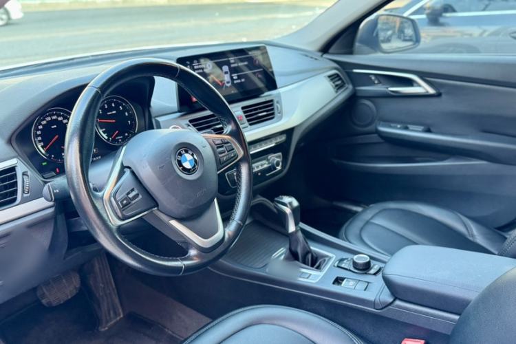 Used BMW 1 Series 2017 118i Fashion Model Interior 1