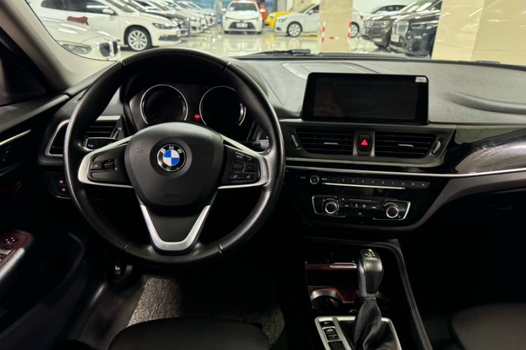 Used BMW 1 Series 2017 118i Sport Edition Interior 1