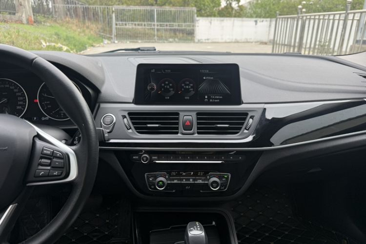 Used BMW 1 Series 2017 118i Design Package Model Interior 1