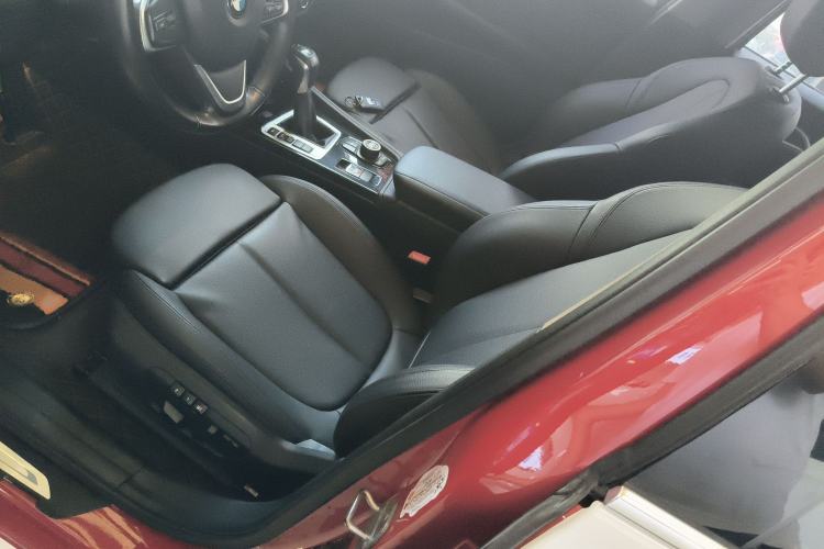 Used BMW 1 Series 2017 118i Sport Edition Interior 2