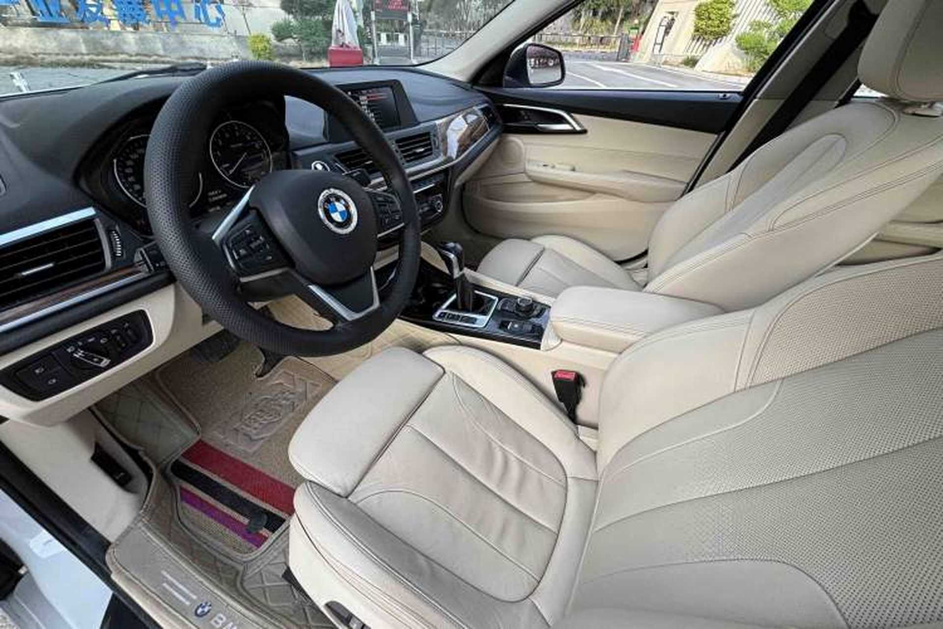 Used BMW 1 Series 2017 118i Design Package Model Interior 2