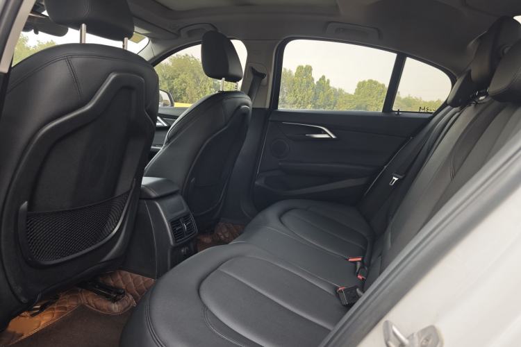 Used BMW 1 Series 2017 118i Design Package Model Interior 3