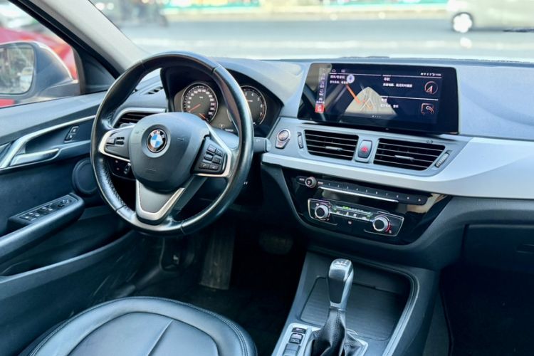 Used BMW 1 Series 2017 118i Fashion Model Interior 3