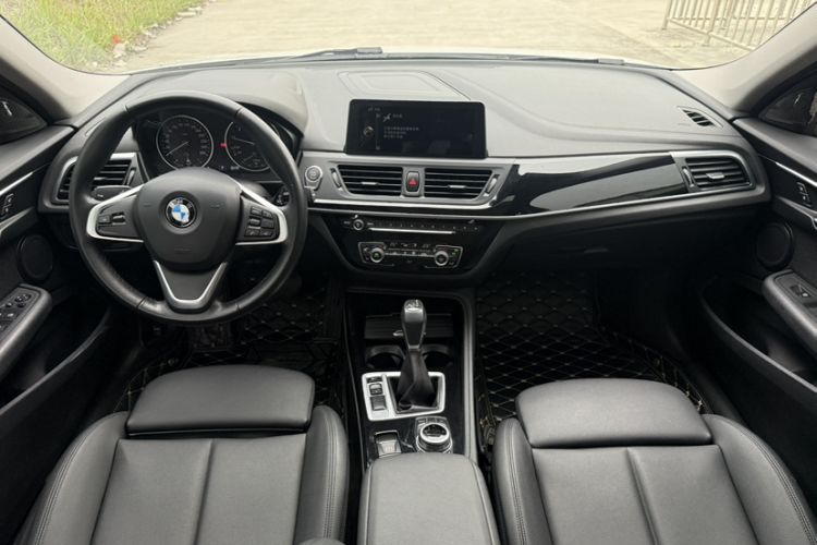 Used BMW 1 Series 2017 118i Design Package Model Interior 6