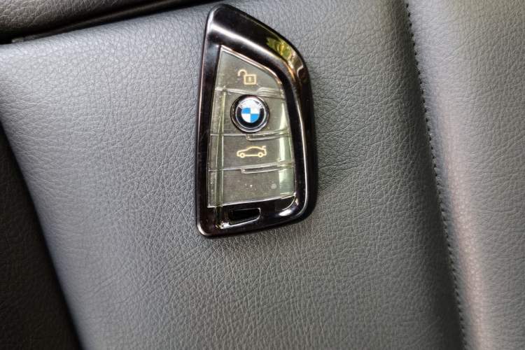 Used BMW 1 Series 2017 118i Sport Edition Interior 9