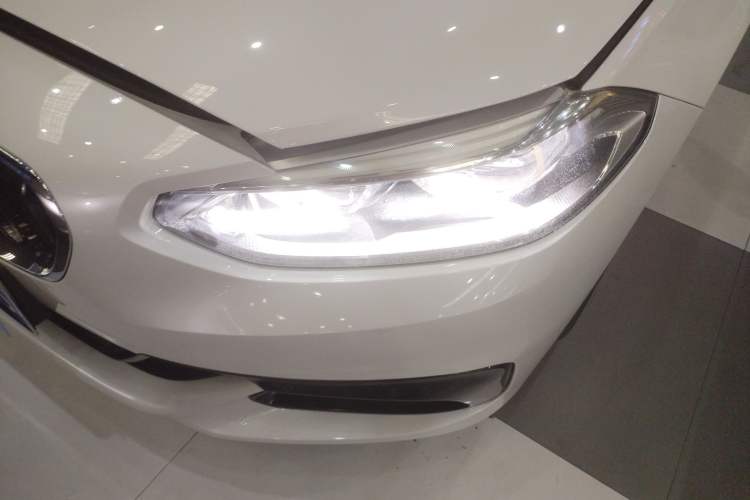 Used BMW 1 Series 2017 118i Design Package Model Left Front Headlight