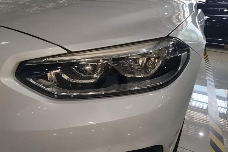 Used BMW 1 Series 2017 118i Sport Edition Left Front Headlight