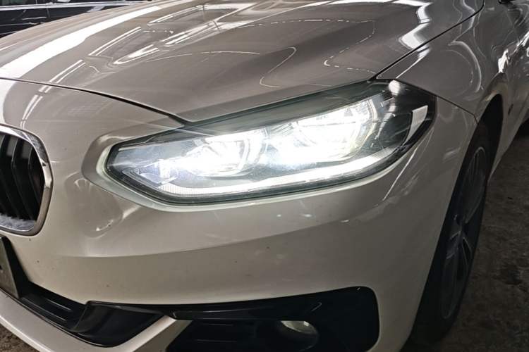 Used BMW 1 Series 2017 118i Sport Edition Left Front Headlight