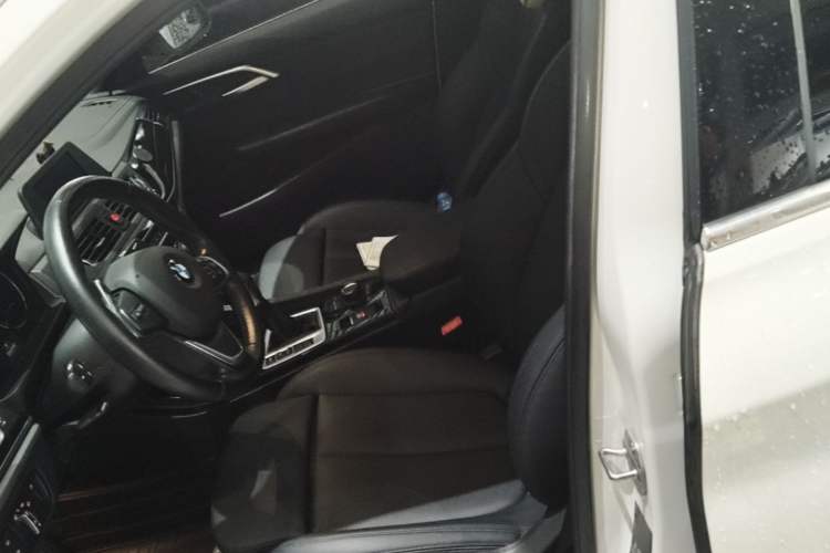 Used BMW 1 Series 2017 118i Sport Edition Left Front Seat