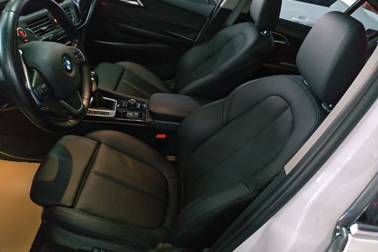 Used BMW 1 Series 2017 118i Sport Edition Left Front Seat