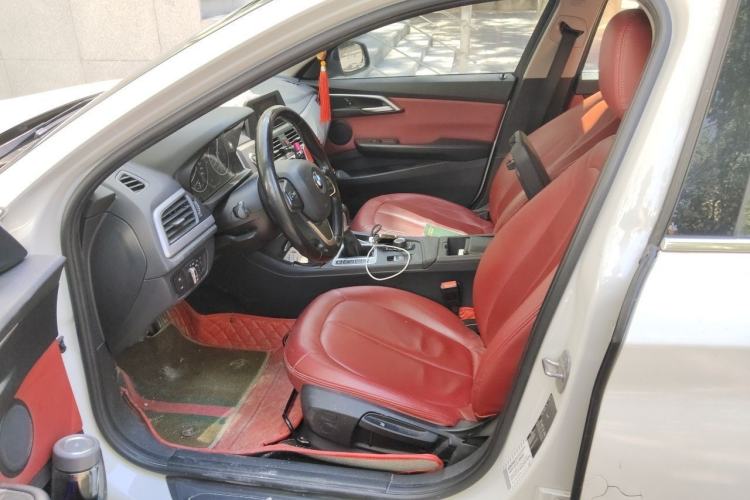 Used BMW 1 Series 2017 118i Fashion Model Left Front Seat