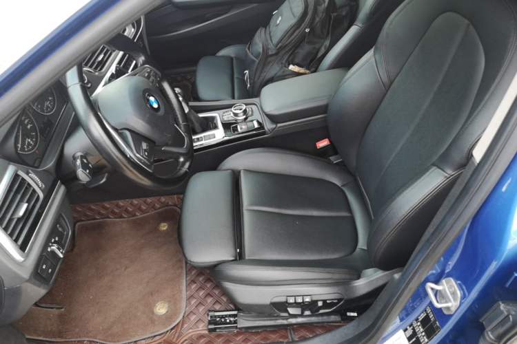 Used BMW 1 Series 2017 120i Design Package Model Left Front Seat