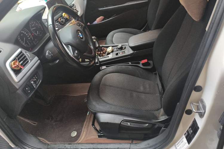 Used BMW 1 Series 2017 118i Fashion Model Left Front Seat