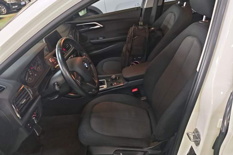 Used BMW 1 Series 2017 118i Fashion Model Left Front Seat