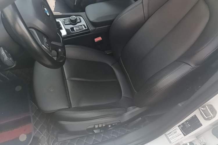 Used BMW 1 Series 2017 118i Sport Edition Left Front Seat