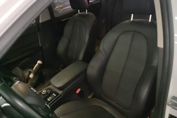 Used BMW 1 Series 2017 118i Sport Edition Left Front Seat
