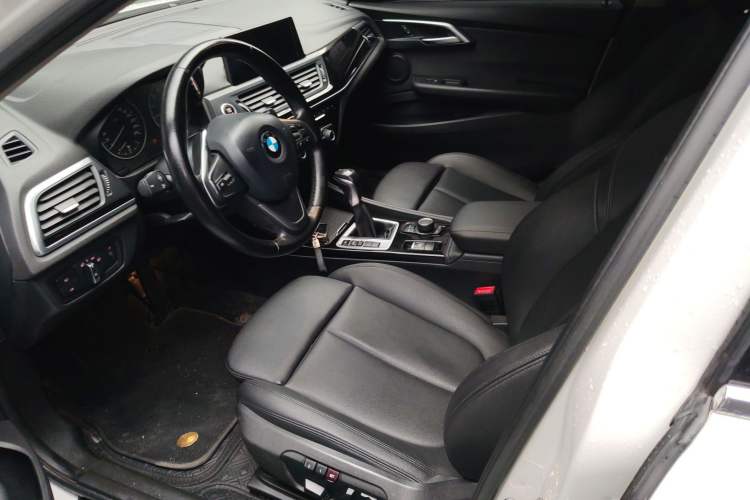 Used BMW 1 Series 2017 118i Sport Edition Left Front Seat