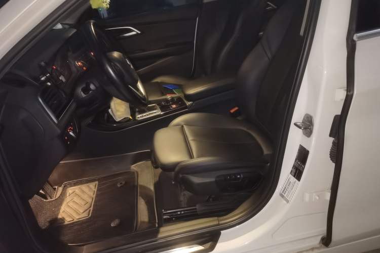 Used BMW 1 Series 2017 118i Sport Edition Left Front Seat
